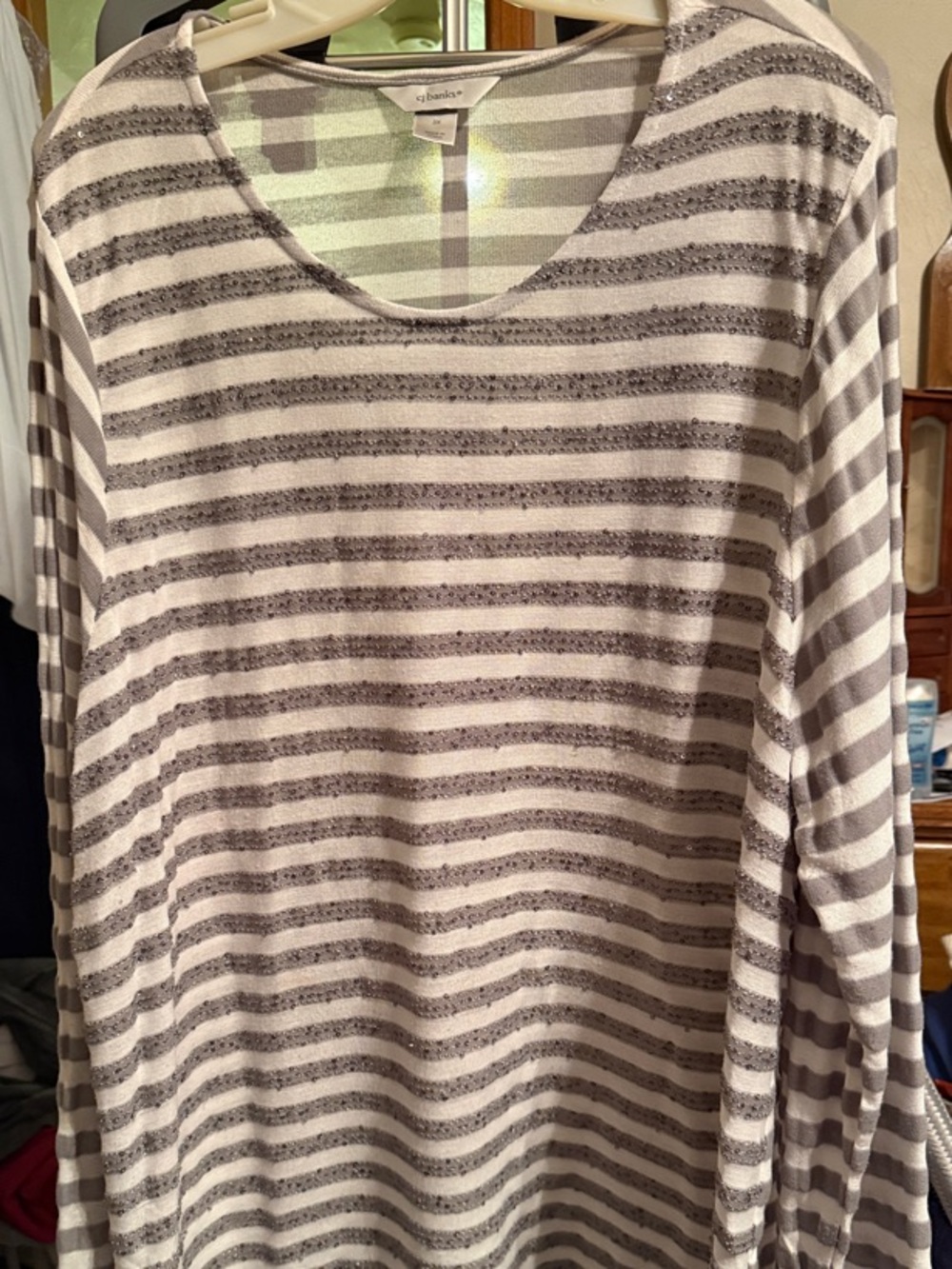 CJ Banks Gray and White Striped Scoop Neck Sweater w/sequins. Sz 3X. Good condit